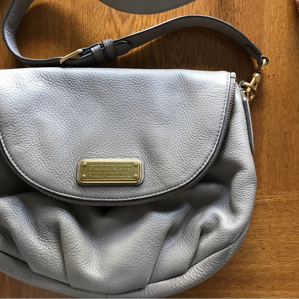 Marc Jacobs Natasha tan purse